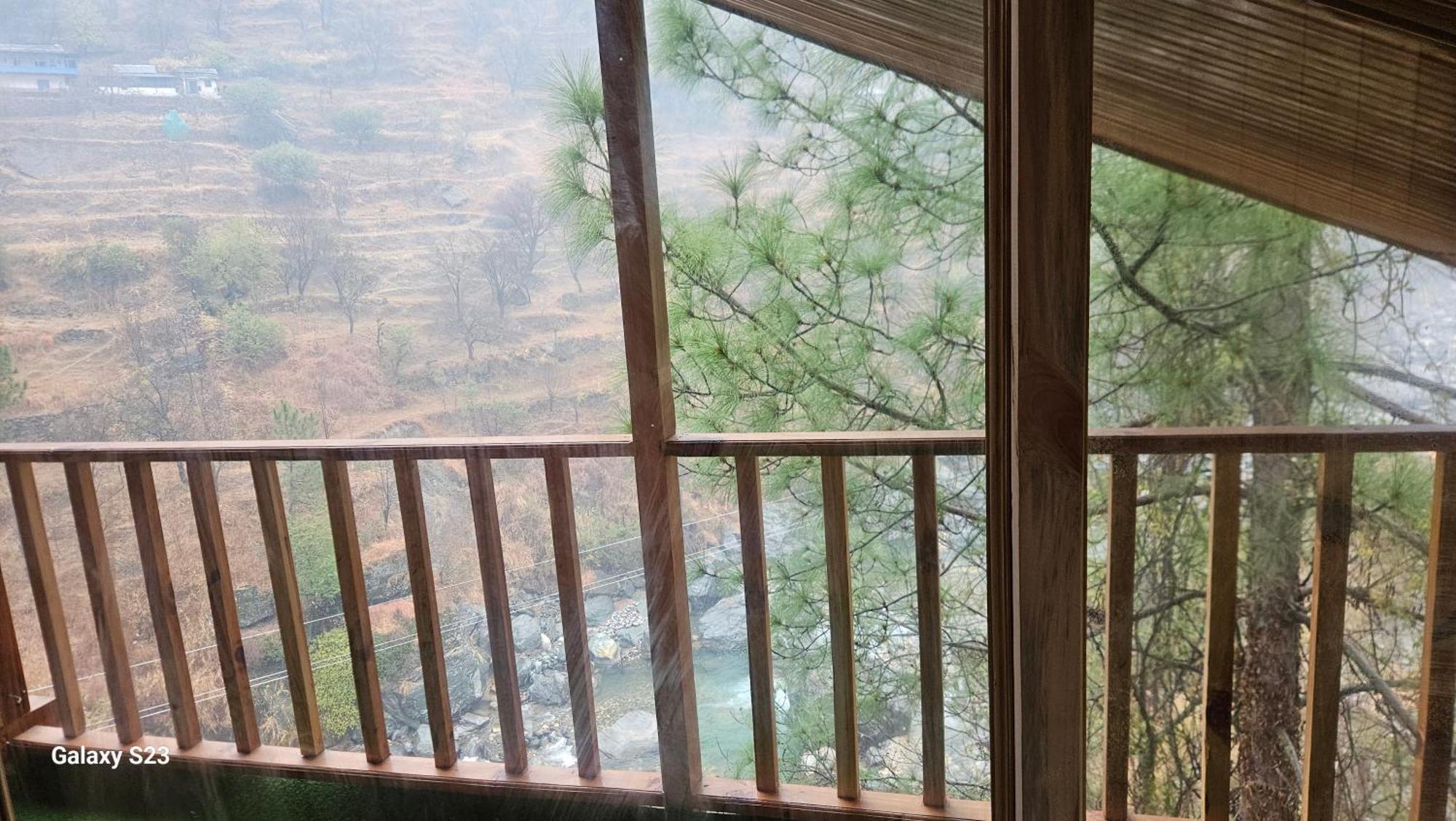 The Fiza Retreat Tirthan Banjār 외부 사진